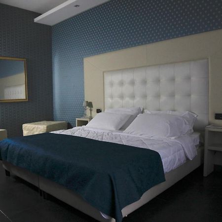 Guiren Dal 1959 Hotel Naples Luaran gambar