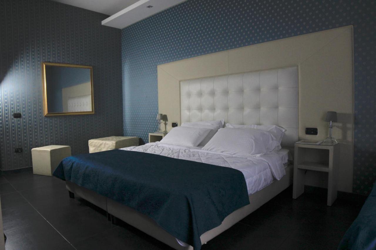 Guiren Dal 1959 Hotel Naples Luaran gambar