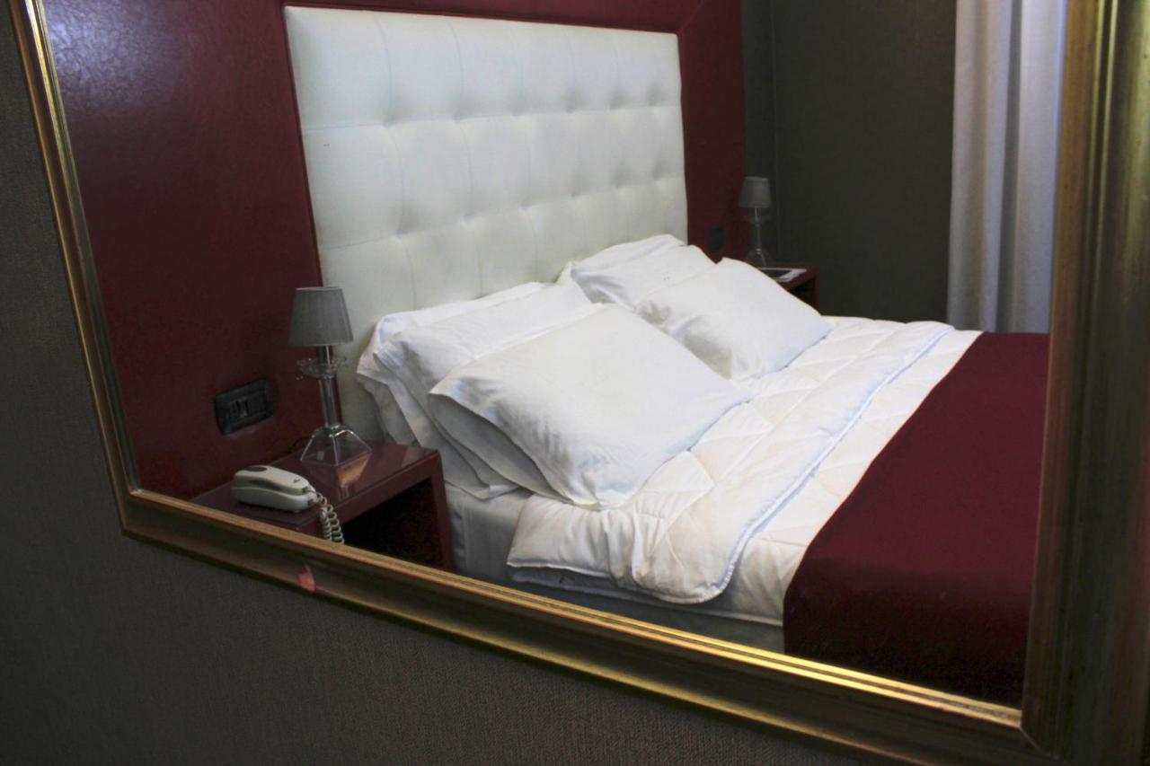Guiren Dal 1959 Hotel Naples Luaran gambar