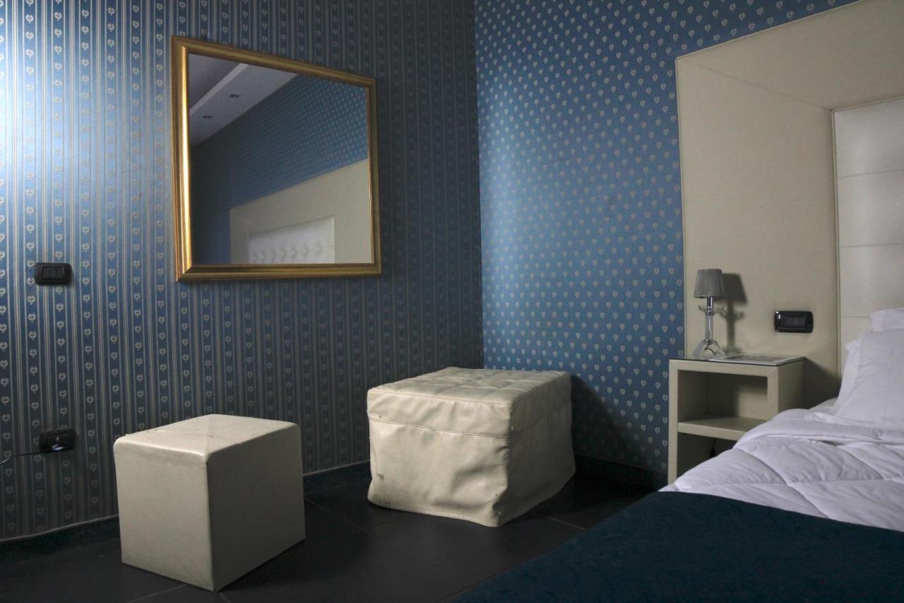 Guiren Dal 1959 Hotel Naples Luaran gambar