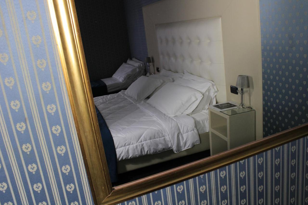 Guiren Dal 1959 Hotel Naples Luaran gambar