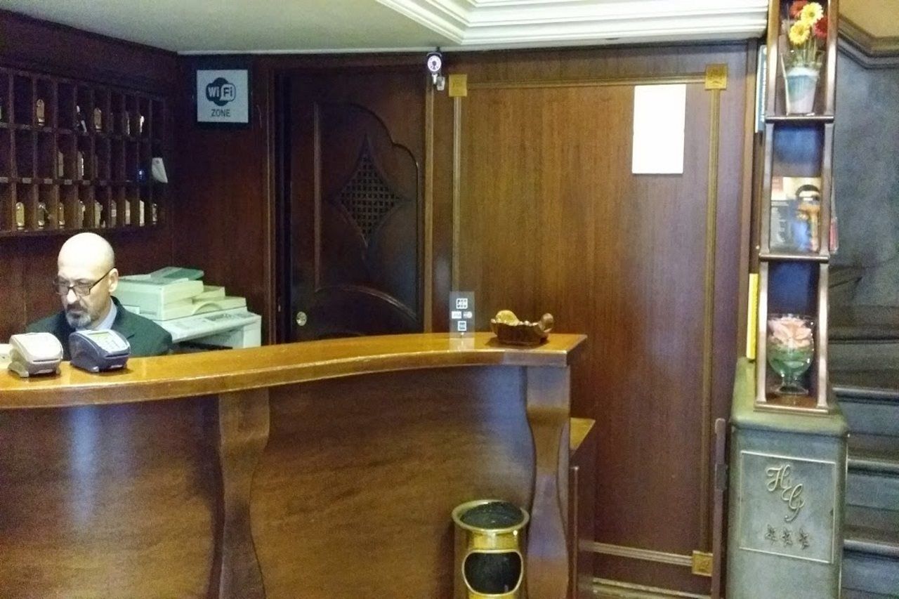 Guiren Dal 1959 Hotel Naples Luaran gambar