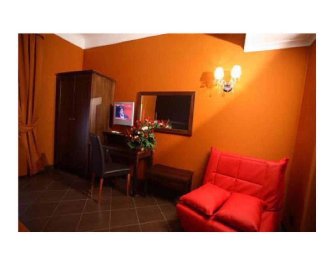 Guiren Dal 1959 Hotel Naples Luaran gambar